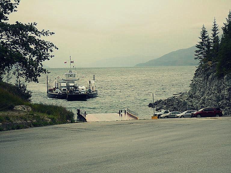 Kanada Lake Kootenay trajekty