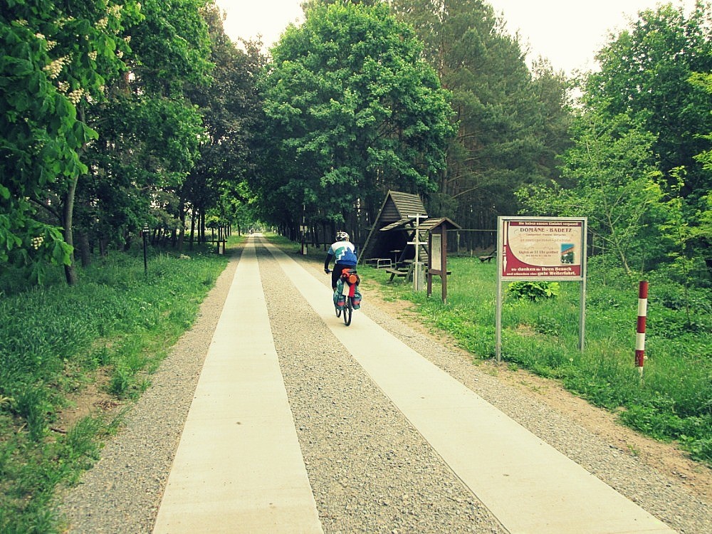 Cestopis Z Hamburku na kole