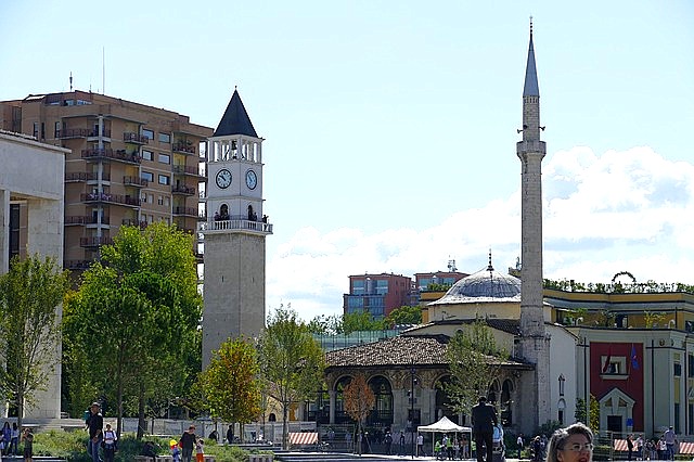 Tirana co navštívit a vidět