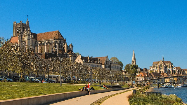 Burgundsko Auxerre co navštívit a vidět