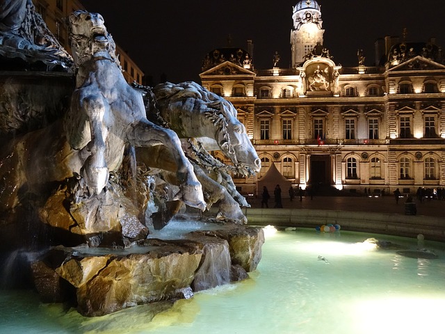 Lyon place des Terreaux co navštívit a vidět