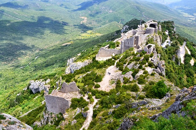 peyrepertuse co navštívit a vidět ve Francii