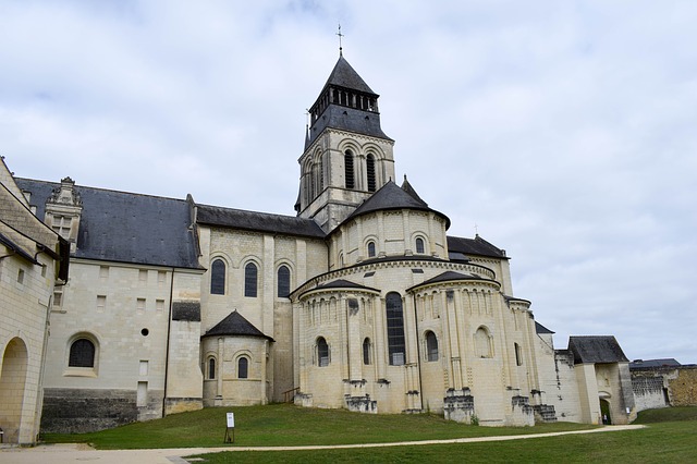 opatství Fontevraud co navštívit a vidět ve Francii