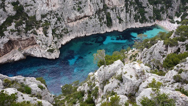 Provence Národní park Calanques co navštívit a vidět v Provence