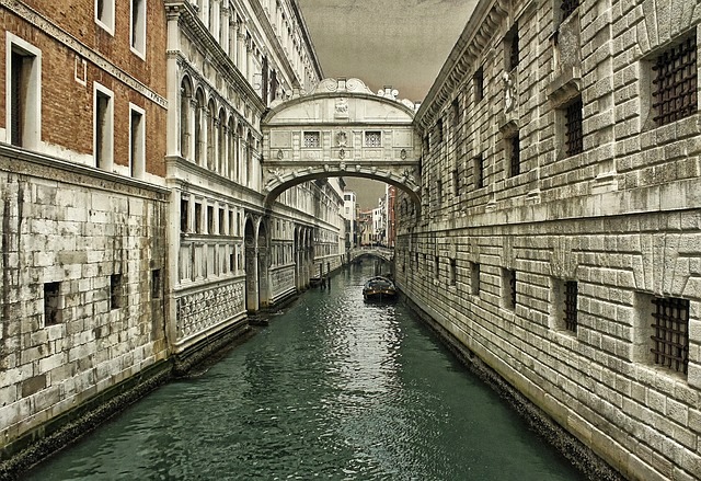 Benátky Most vzdechů - Ponte dei Sospiri