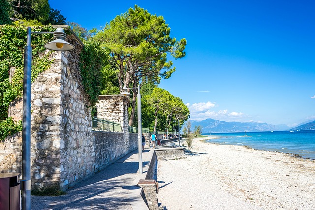 Lago di Garda co navštívit a vidět v Lombardii