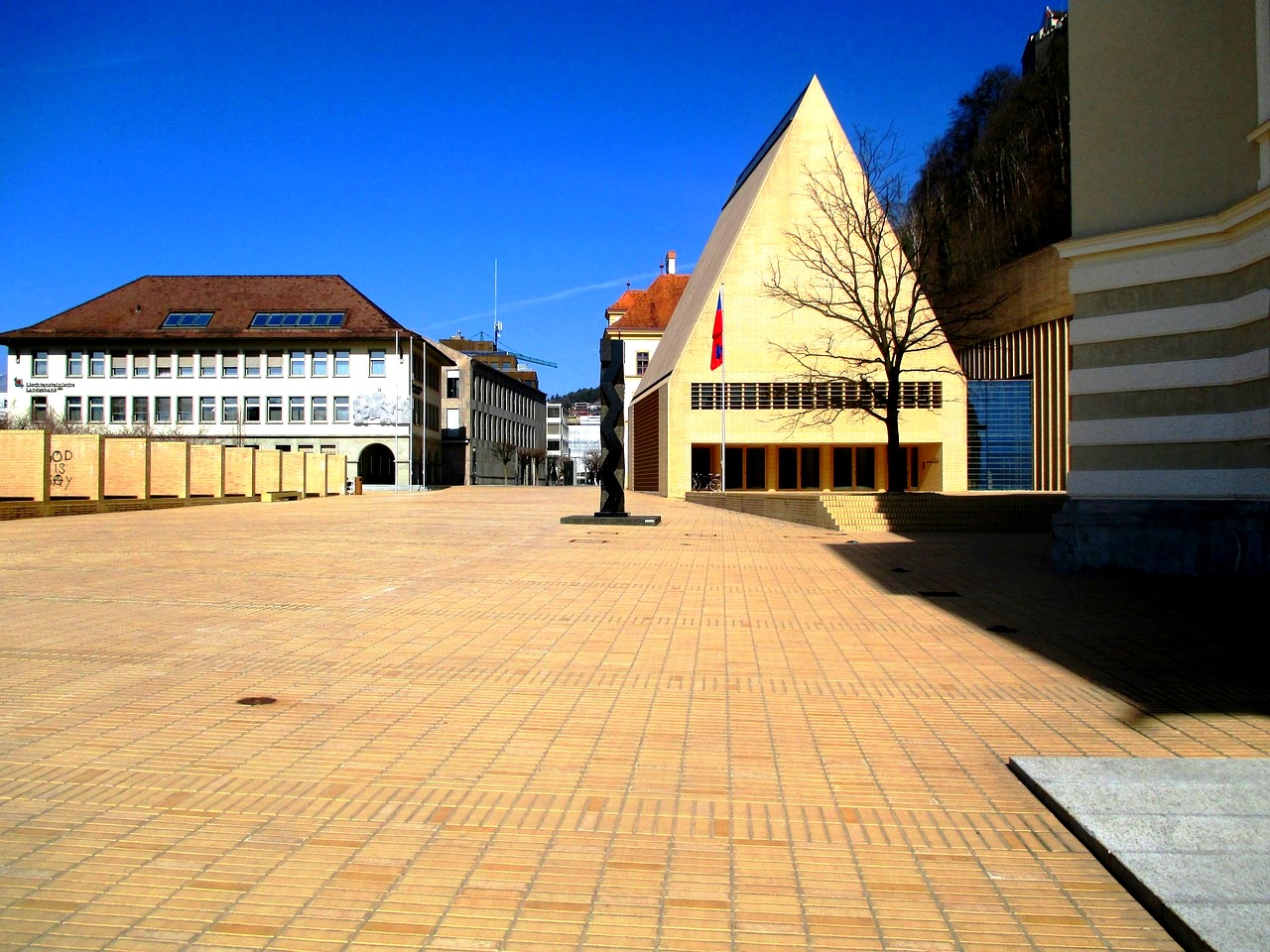 Vaduz - náměstí Peter_Kaiser_Platz