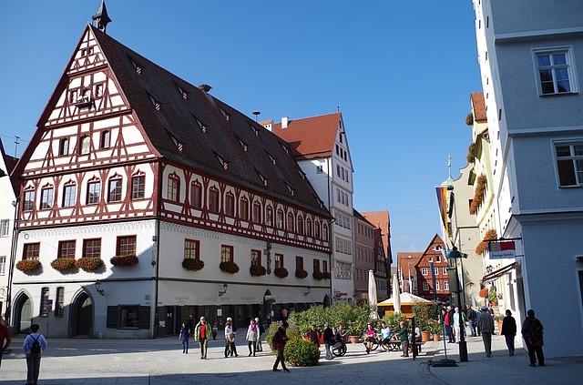 Německo Nördlingen Tanzhaus co navštívit a vidět, průvodce