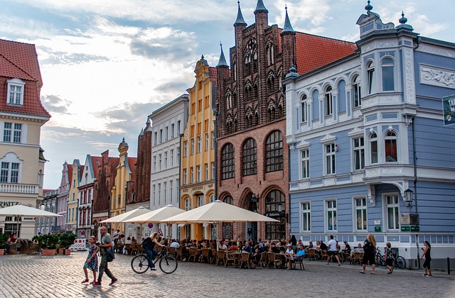 Stralsund Altmarkt co navštívit a vidět Cesty po světě