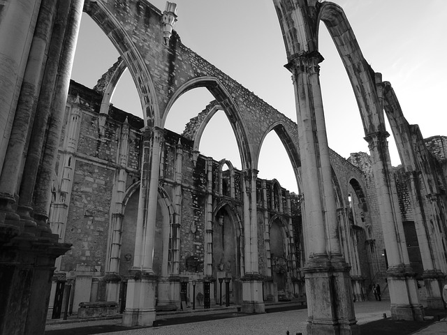 Lisabon klášter Convento do Carmo, co navštívit a vidět, průvodce