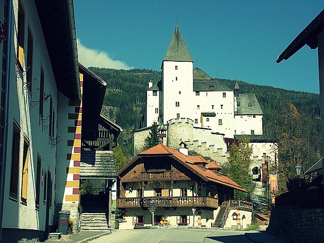 Rakousko, hrad Mautendorf, Salcbursko, co navštívit a vidět